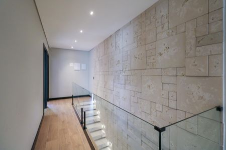 Casa para alugar com 192m², 3 quartos e 2 vagasCorredor dos Quartos