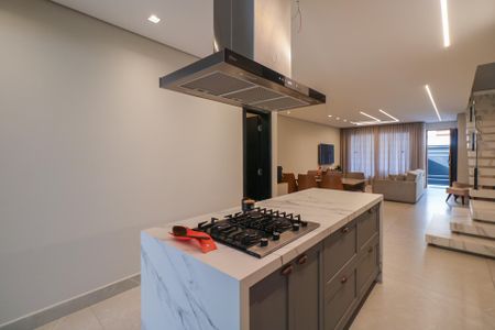 Casa para alugar com 192m², 3 quartos e 2 vagasCozinha