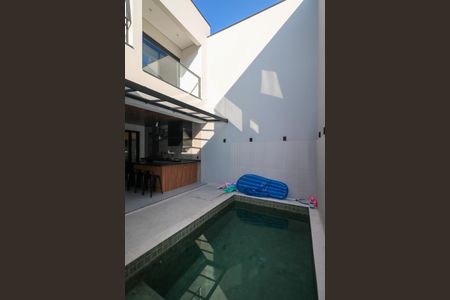 Casa para alugar com 192m², 3 quartos e 2 vagasPiscina