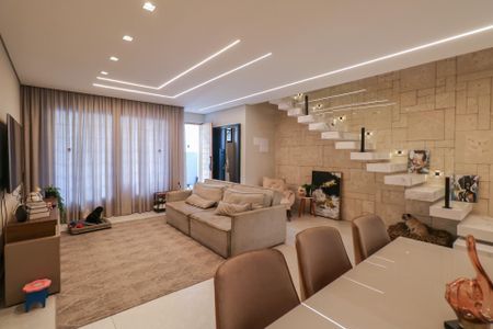 Sala de casa à venda com 3 quartos, 192m² em Osvaldo Cruz, São Caetano do Sul