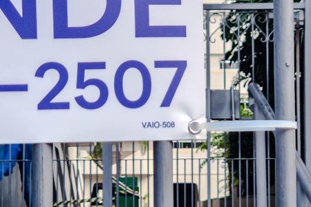 Apartamento à venda com 127m², 3 quartos e 3 vagas Apartamento à venda com 127m², 3 quartos e 3 vagasVAIO-508