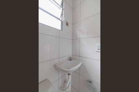Banheiro  de casa à venda com 1 quarto, 416m² em Vila Paranagua, São Paulo