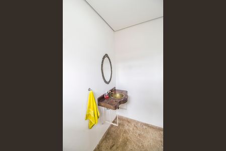 Casa de condomínio para alugar com 450m², 2 quartos e 5 vagasLavabo