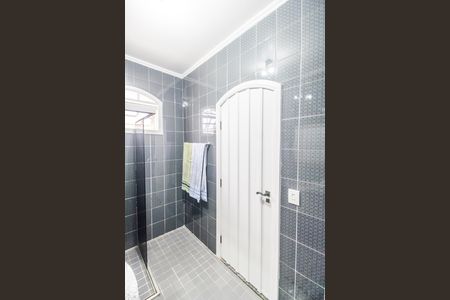 Casa de condomínio para alugar com 450m², 2 quartos e 5 vagasBanheiro da Suíte