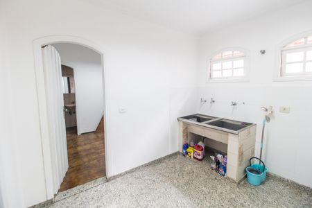 Casa de condomínio para alugar com 450m², 2 quartos e 5 vagasÁrea de Serviço