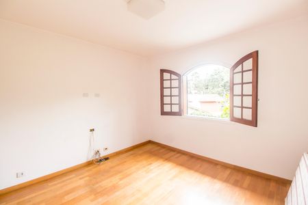 Casa de condomínio para alugar com 450m², 2 quartos e 5 vagasSuíte 4