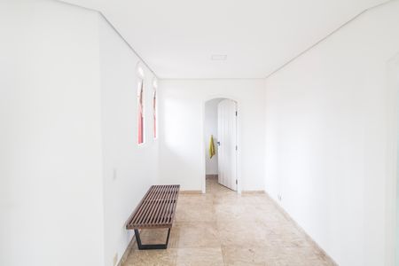 Casa de condomínio para alugar com 450m², 2 quartos e 5 vagasHall de entrada