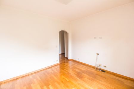 Casa de condomínio para alugar com 450m², 2 quartos e 5 vagasSuíte 4