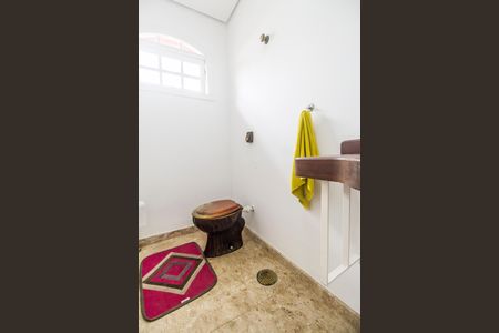 Casa de condomínio para alugar com 450m², 2 quartos e 5 vagasLavabo