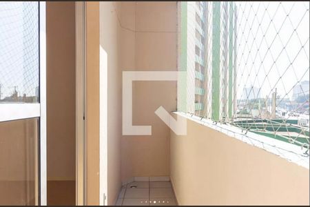 Apartamento à venda com 62m², 2 quartos e 1 vaga Apartamento à venda com 62m², 2 quartos e 1 vagaVaranda