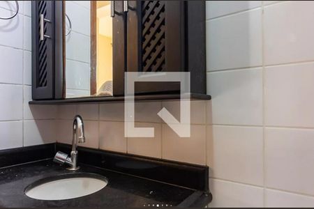 Apartamento à venda com 62m², 2 quartos e 1 vaga Apartamento à venda com 62m², 2 quartos e 1 vagaBanheiro