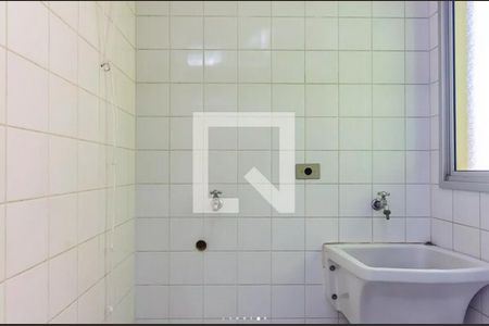 Apartamento à venda com 62m², 2 quartos e 1 vaga Apartamento à venda com 62m², 2 quartos e 1 vagaÁrea de serviço