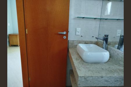 Apartamento para alugar com 66m², 2 quartos e 2 vagasBanheiro 2
