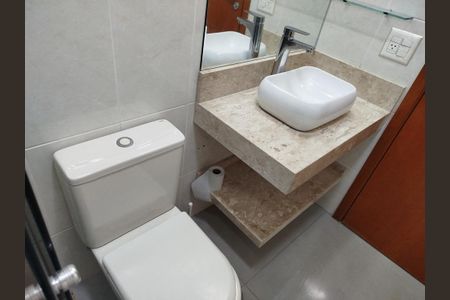 Apartamento para alugar com 66m², 2 quartos e 2 vagasBanheiro 2