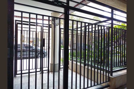 Apartamento para alugar com 66m², 2 quartos e 2 vagasPortaria
