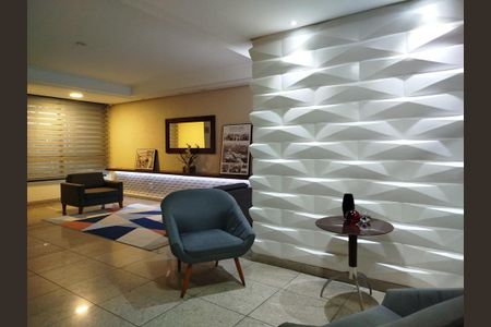 Apartamento para alugar com 66m², 2 quartos e 2 vagasHall social