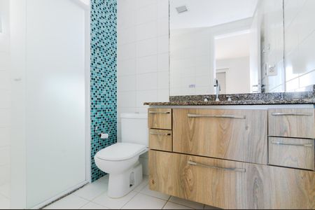 Apartamento para alugar com 110m², 3 quartos e 2 vagasBanheiro do Quarto 2
