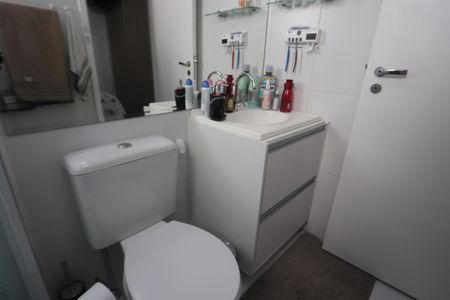 Apartamento à venda com 60m², 2 quartos e 1 vagaBanheiro da Suíte