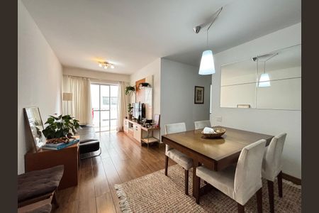 Sala de apartamento à venda com 2 quartos, 68m² em Vila Uberabinha, São Paulo