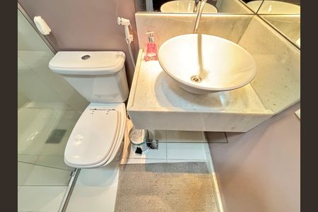 Apartamento à venda com 68m², 2 quartos e 1 vagaBanheiro