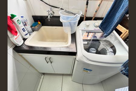 Apartamento à venda com 68m², 2 quartos e 1 vagaÁrea de Serviço