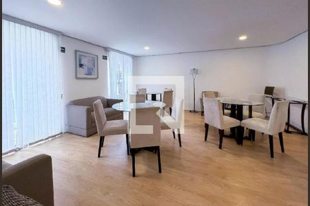 Apartamento à venda com 68m², 2 quartos e 1 vagaÁrea comum