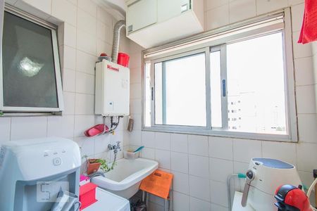 Apartamento à venda com 63m², 3 quartos e 2 vagas Apartamento à venda com 63m², 3 quartos e 2 vagasÁrea de Serviço