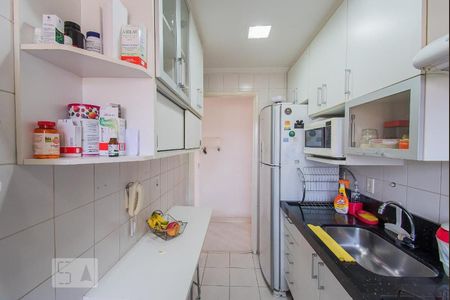 Apartamento à venda com 63m², 3 quartos e 2 vagas Apartamento à venda com 63m², 3 quartos e 2 vagasCozinha