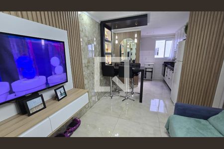 Sala de apartamento à venda com 2 quartos, 41m² em Vila Luzita, Santo André