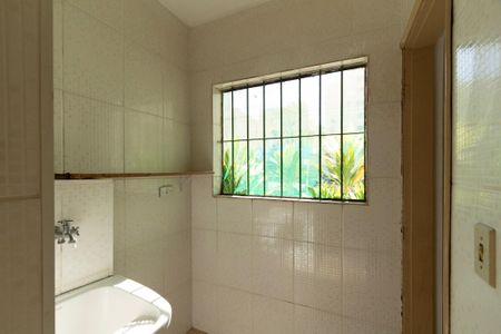 Apartamento para alugar com 50m², 3 quartos e 1 vagaÁrea de Serviço