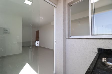 Apartamento para alugar com 58m², 2 quartos e 1 vagaSacada