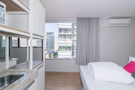 Studio para alugar com 29m², 1 quarto e 1 vaga Studio para alugar com 29m², 1 quarto e 1 vagaCozinha