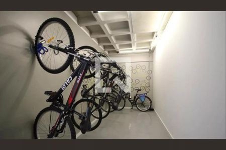 Studio para alugar com 29m², 1 quarto e 1 vaga Studio para alugar com 29m², 1 quarto e 1 vagaÁrea comum - Bicicletário