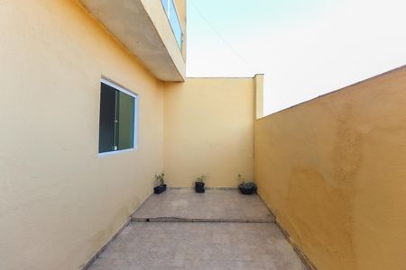 Casa de condomínio para alugar com 90m², 2 quartos e 1 vagaEntrada