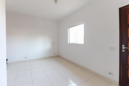Sala de casa de condomínio para alugar com 2 quartos, 90m² em Vila Princesa Isabel, São Paulo