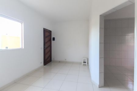 Sala de casa de condomínio para alugar com 2 quartos, 90m² em Vila Princesa Isabel, São Paulo