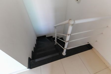 Casa de condomínio para alugar com 90m², 2 quartos e 1 vagaCorredor