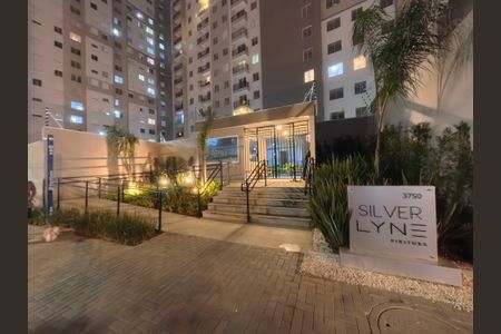 Apartamento para alugar com 35m², 2 quartos e sem vagaFachada e Portaria