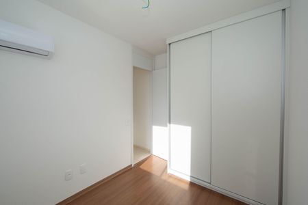 Apartamento à venda com 48m², 2 quartos e 1 vagaQUARTO2
