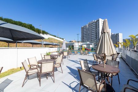 Apartamento à venda com 48m², 2 quartos e 1 vagaAREA DE PISCINA