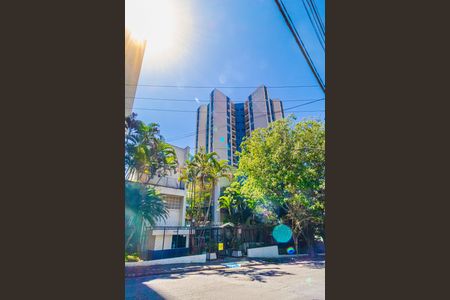 Apartamento à venda com 56m², 2 quartos e 1 vagaFachada