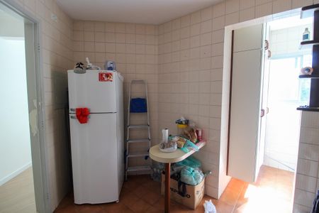 Apartamento à venda com 56m², 2 quartos e 1 vagaCozinha