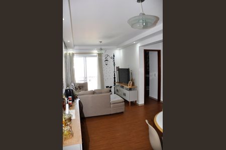 Apartamento à venda com 86m², 3 quartos e 1 vaga Apartamento à venda com 86m², 3 quartos e 1 vagaDetalhe - Sala e Sala de Jantar com Varanda