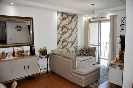 Apartamento à venda com 86m², 3 quartos e 1 vaga Apartamento à venda com 86m², 3 quartos e 1 vagaDetalhe - Sala e Sala de Jantar com Varanda
