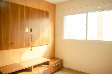 Apartamento para alugar com 146m², 4 quartos e 2 vagas
