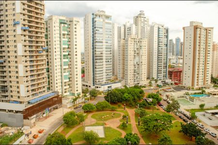 Apartamento para alugar com 146m², 4 quartos e 2 vagas