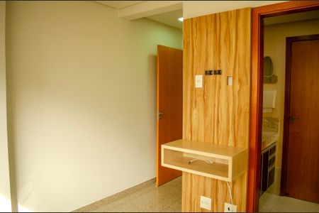 Apartamento para alugar com 146m², 4 quartos e 2 vagas
