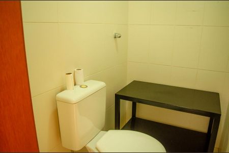 Apartamento para alugar com 146m², 4 quartos e 2 vagas