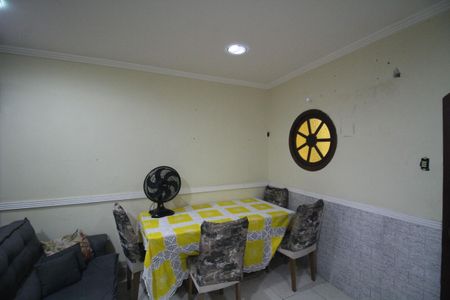 Sala de kitnet/studio para alugar com 1 quarto, 62m² em Olinda, Nilópolis