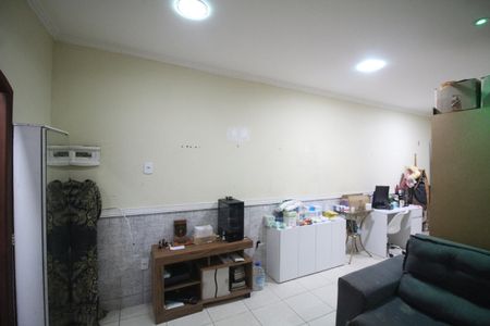 Sala de kitnet/studio para alugar com 1 quarto, 62m² em Olinda, Nilópolis